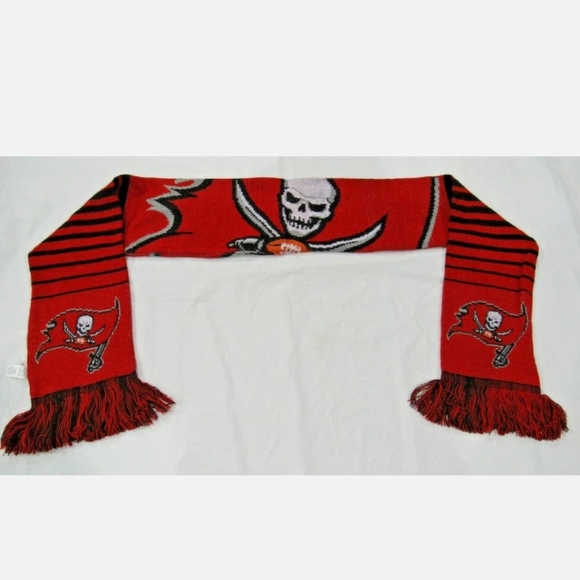 NFL Scarf Tampa Bay Buccaneers 2014 Big Logo Fans Show Support Team.Red Black. - Picture 4 of 6